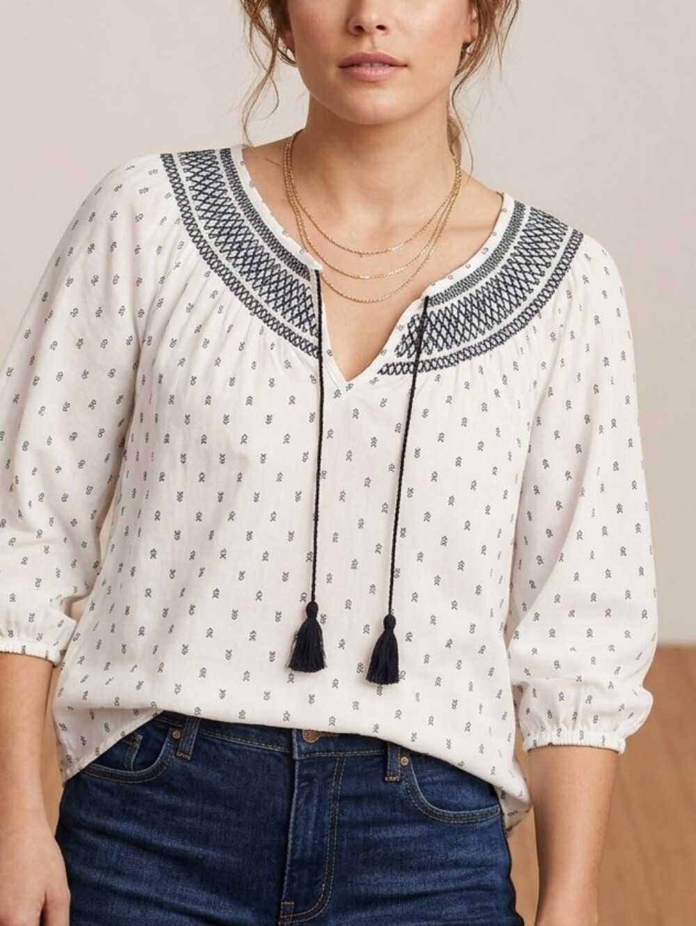 NEW NEVER WORN Lucky Brands White Embroidered Tassel Peasant Top Blouse Sz M-L